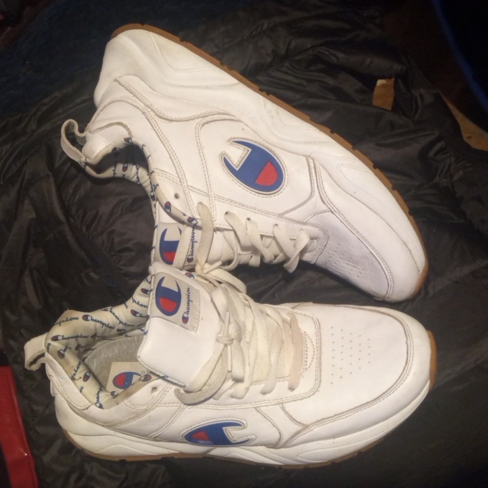 Seemingly new champion retro's